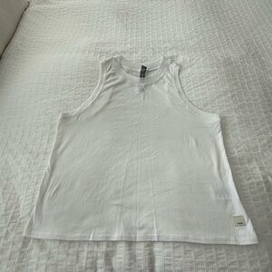 VUORI ENERGY Tank Top